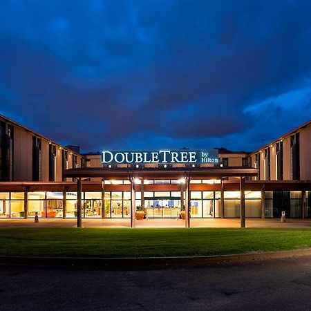 Готель Doubletree By Hilton Milan Malpensa Solbiate Olona Екстер'єр фото
